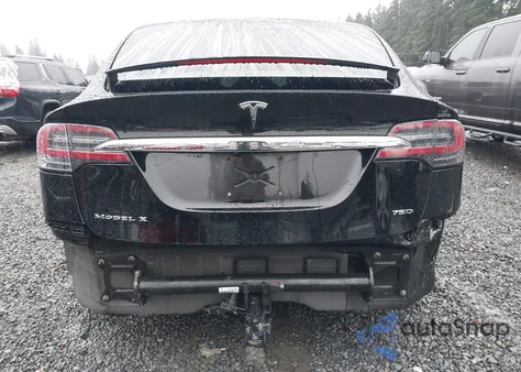 2016 Tesla Model X 60D/70D/75D/90D из США, поврежденный, VIN 5YJXCAE21GF008741